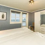 Rorbuene Havn Lodge *