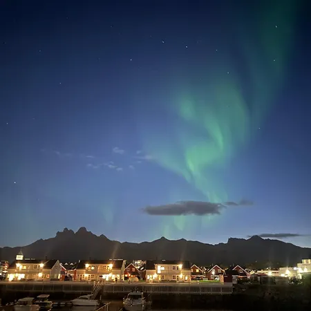 Rorbuene Havn Svolvær