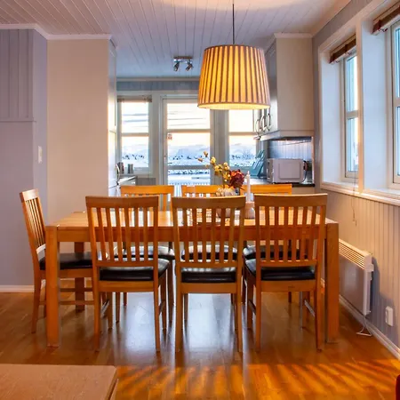 山林小屋 Rorbuene Havn *