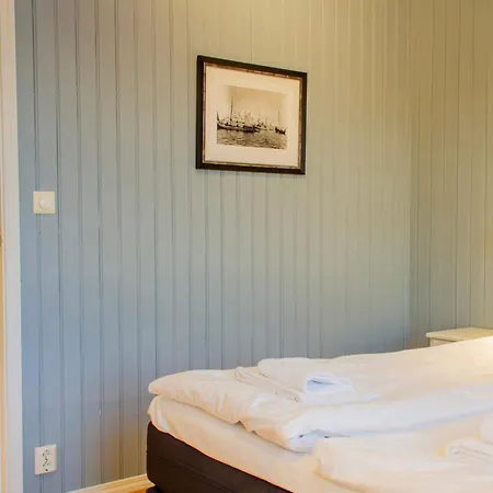 Lodger Rorbuanlegget Havn *